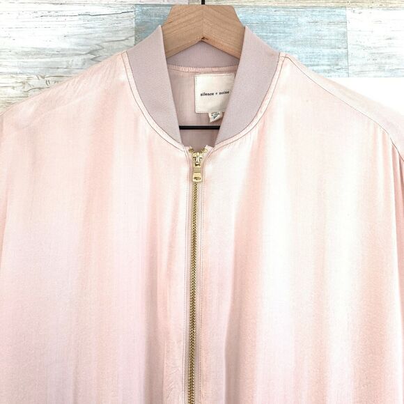 Urban Outfitters Silence + Noise Oversized Bomber Jacket Pink Full Zip Womens XS - Picture 3 of 8